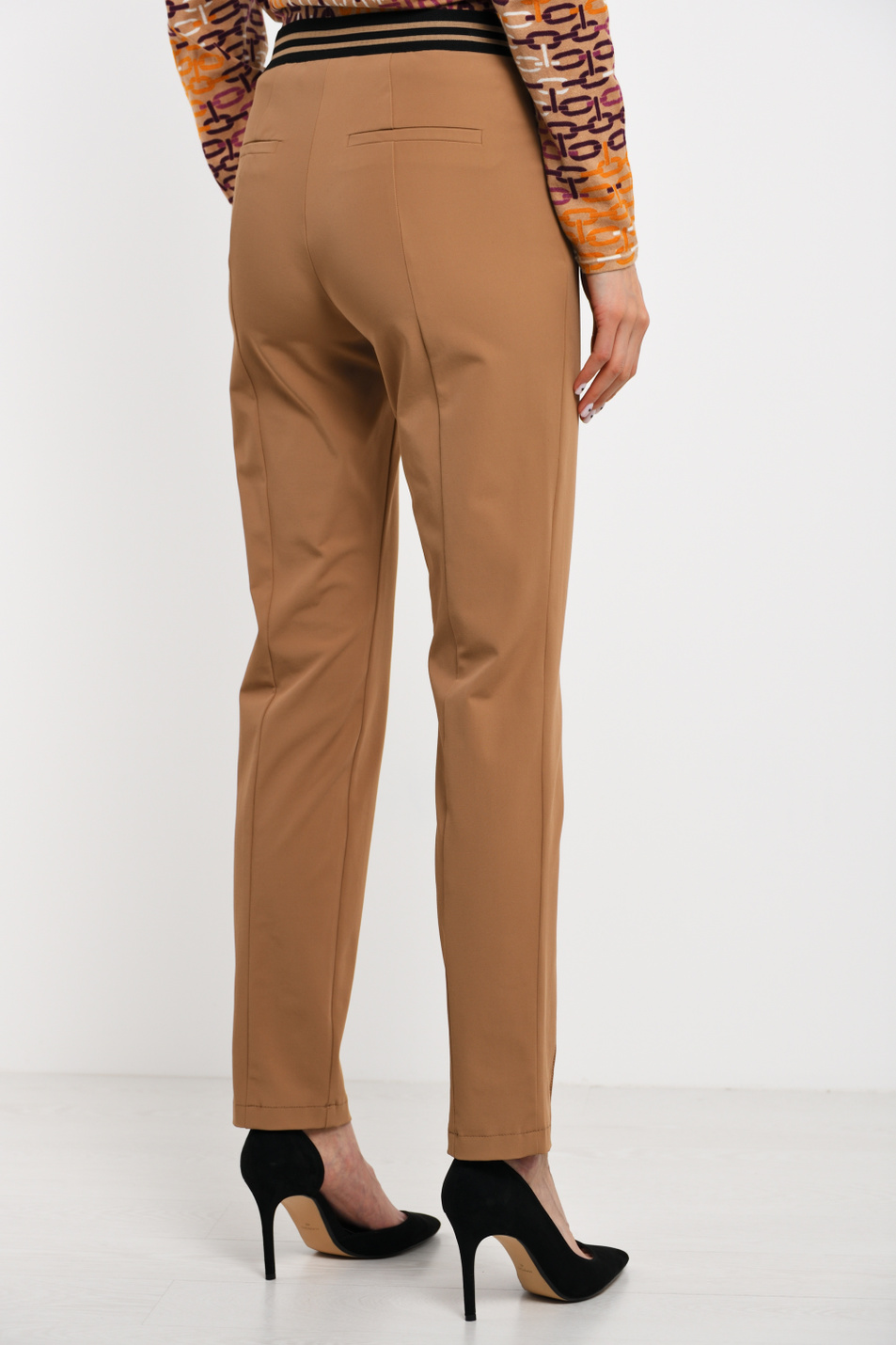 Женский Gerry Weber Брюки из смесового хлопка с эластичным поясом (цвет ), артикул 220035-38172 | Фото 3