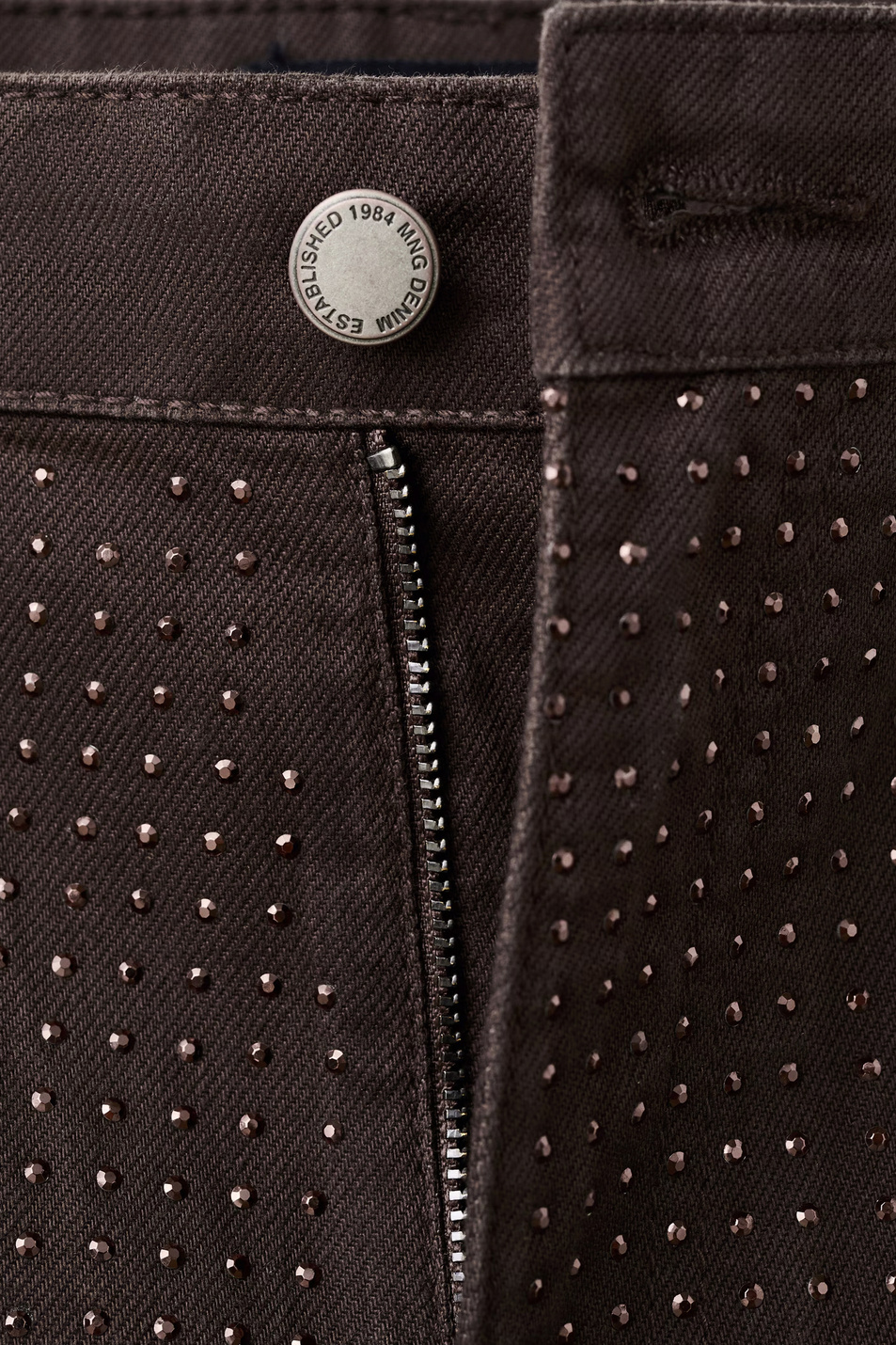Женский Mango Джинсы LIBRA широкого кроя со стразами (цвет ), артикул 17029115 | Фото 5
