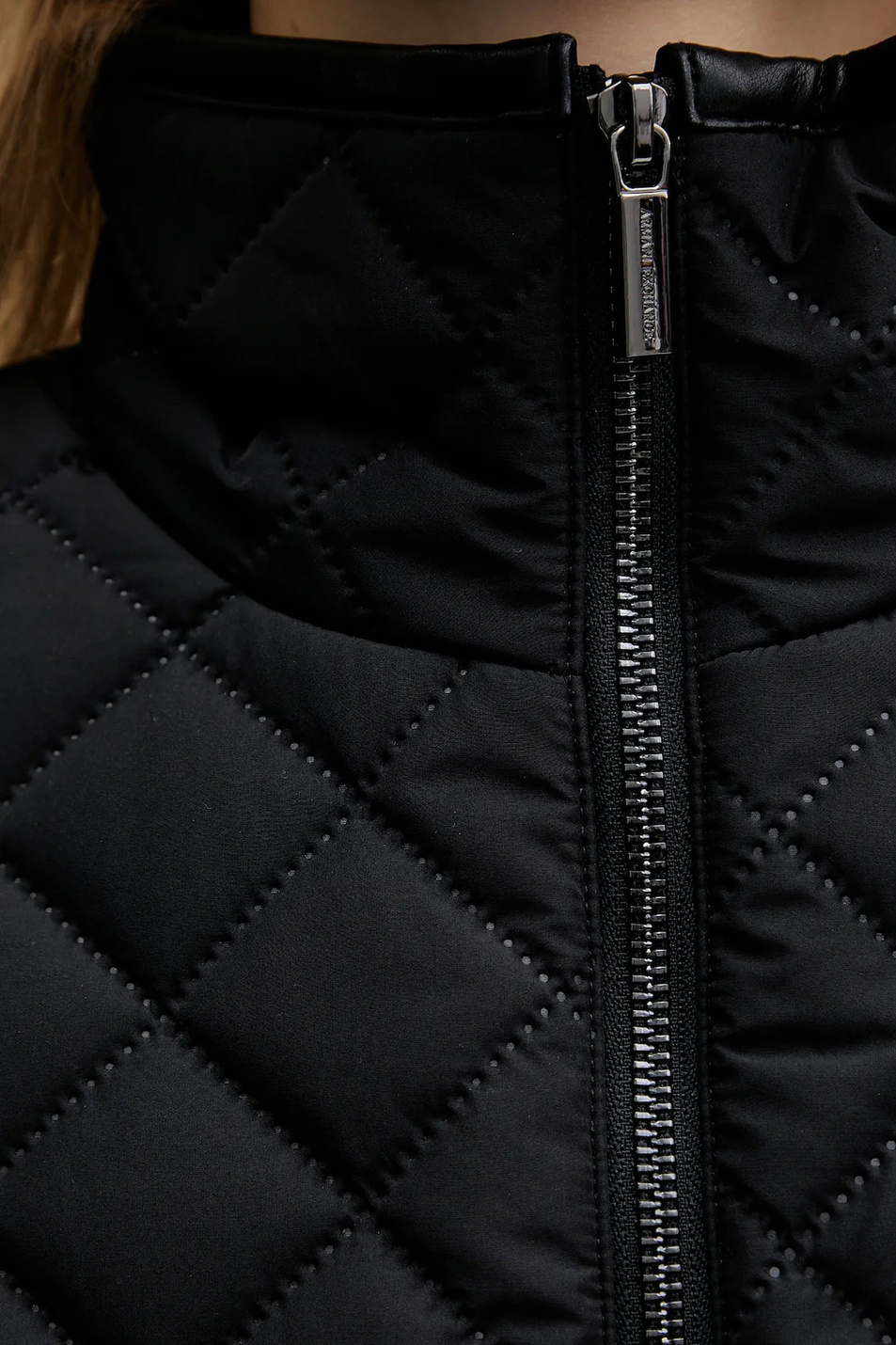 Женский Armani Exchange Куртка стеганая (цвет ), артикул XW000683-AF16200 | Фото 5