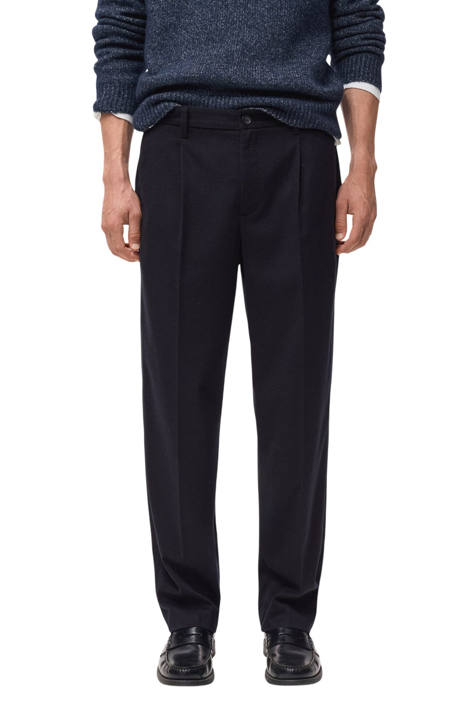 Брюки PIEDRA прямого кроя со складками|Основной цвет:Синий Мужской Mango Man Брюки PIEDRA прямого кроя со складками (цвет ), артикул 17017888 | Фото 3