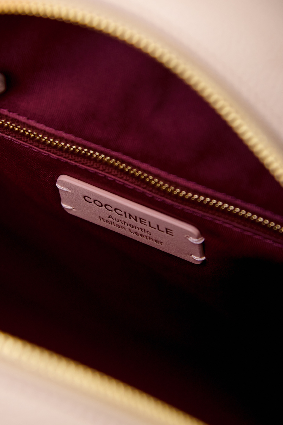 Coccinelle Рюкзак LEA из зернистой кожи (цвет ), артикул E1L60140201 | Фото 4