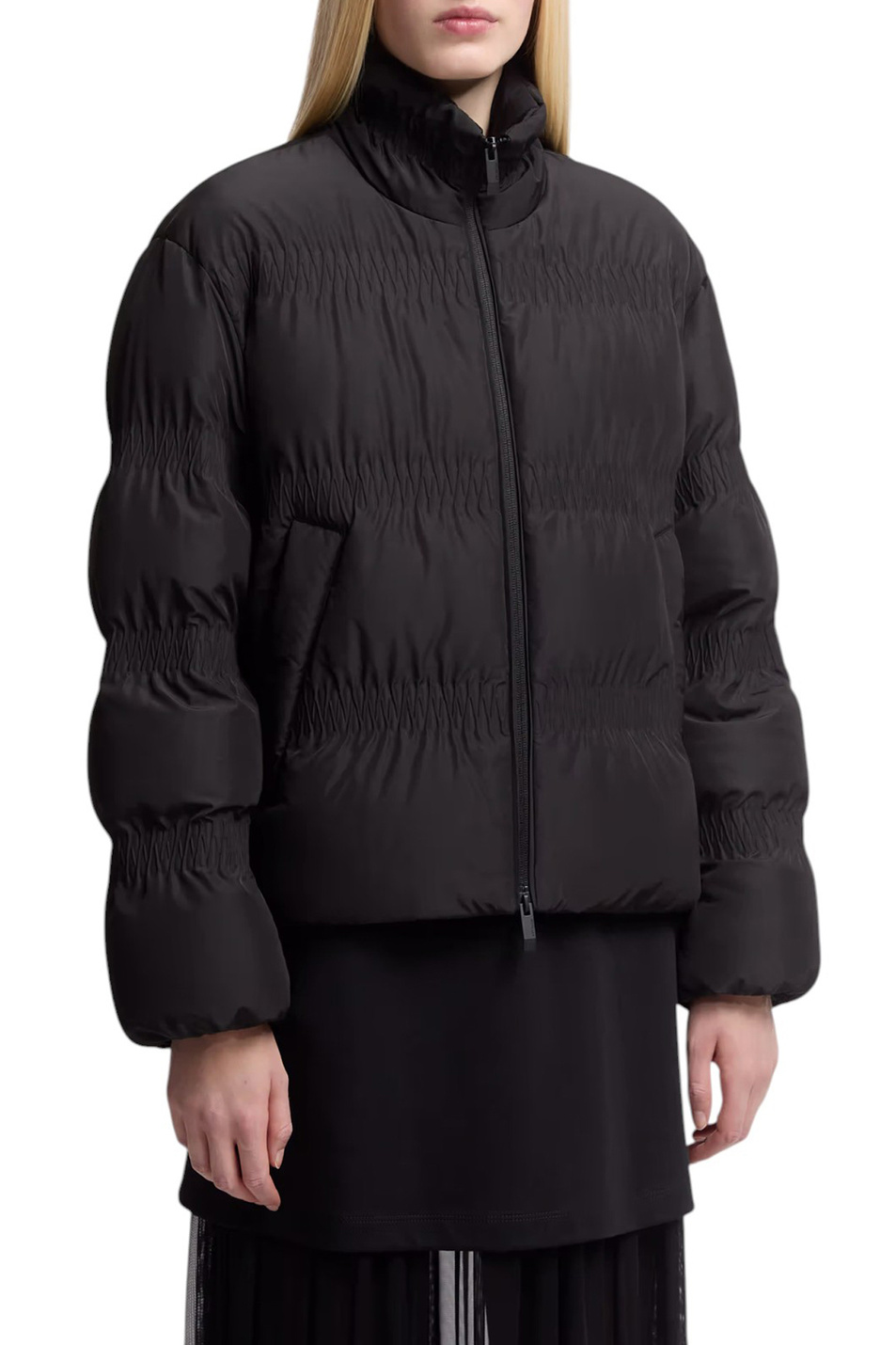 Женский Moncler Куртка RAVIGNAN с пуховым наполнителем (цвет ), артикул K20931A00084-595HQ | Фото 3