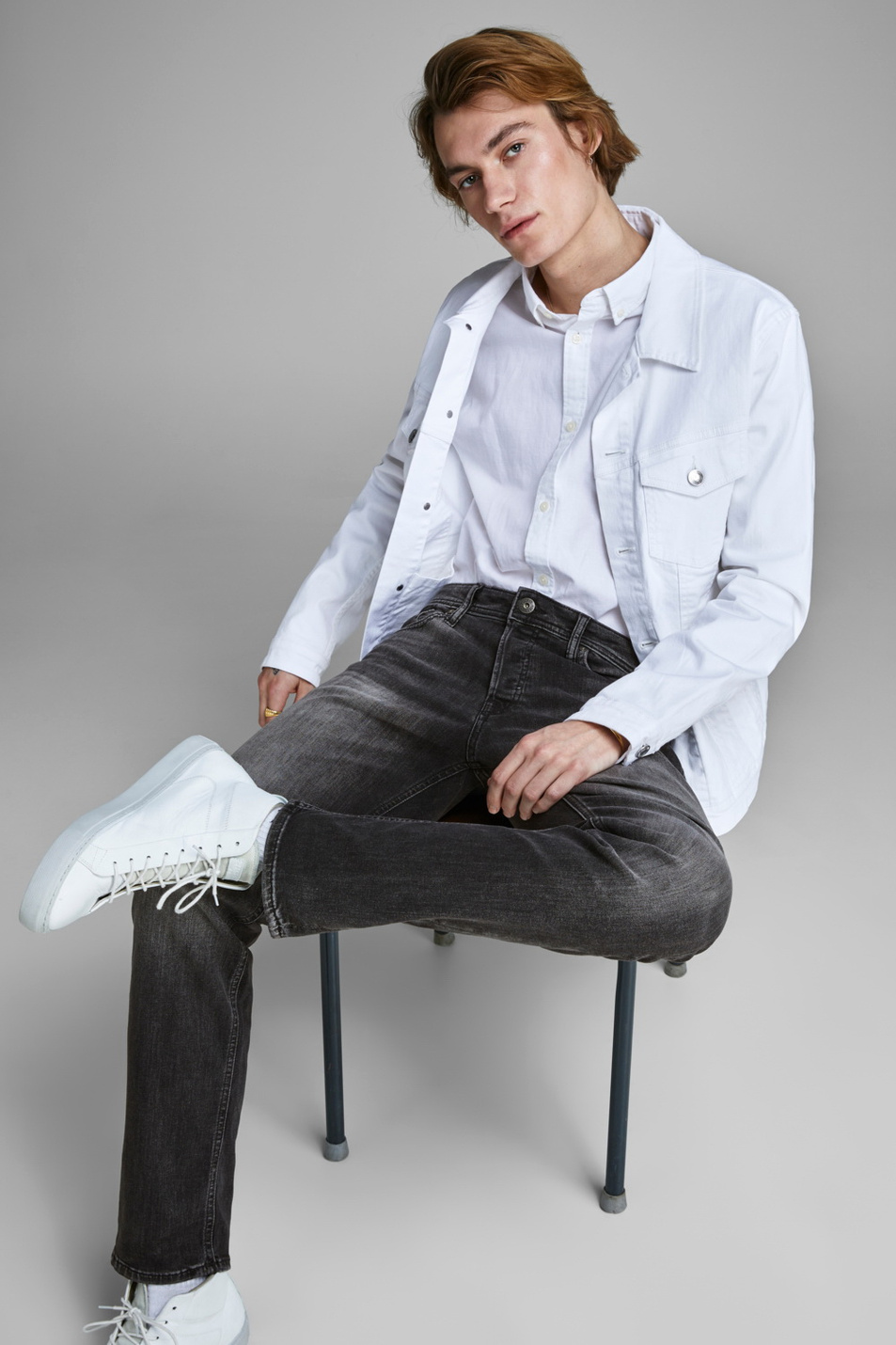 Мужской Jack & Jones Джинсы Mike Comfort fit (цвет ), артикул 12148925 | Фото 4