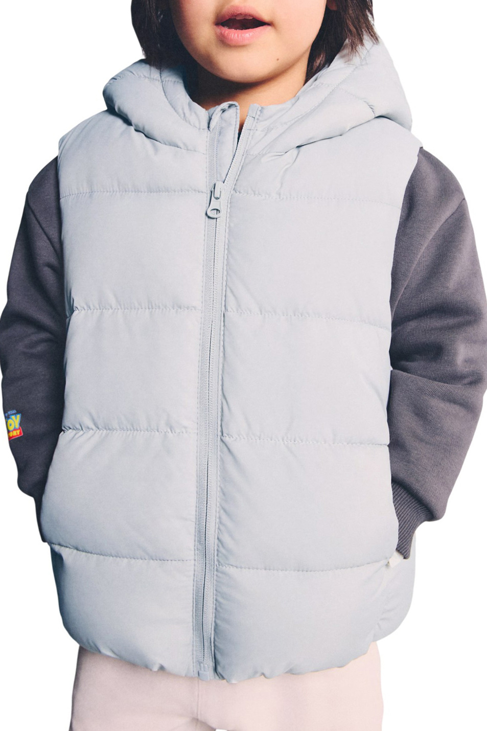 Мальчикам Mango Kids Жилет ALDOV стеганый с капюшоном (цвет ), артикул 27091309 | Фото 3