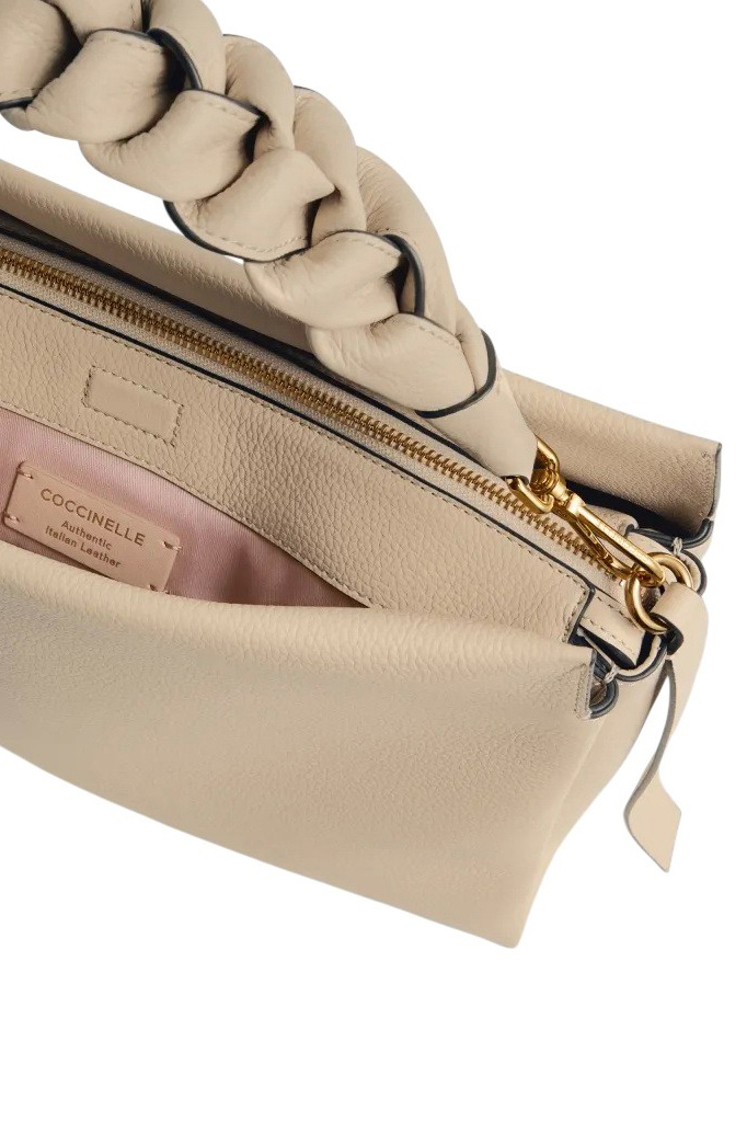 Сумка BOHEME GRANA DOUBLE из натуральной кожи с плетеной ручкой|Основной цвет:Бежевый Женский Coccinelle Сумка BOHEME GRANA DOUBLE из натуральной кожи с плетеной ручкой (цвет ), артикул E1M50190201 | Фото 3