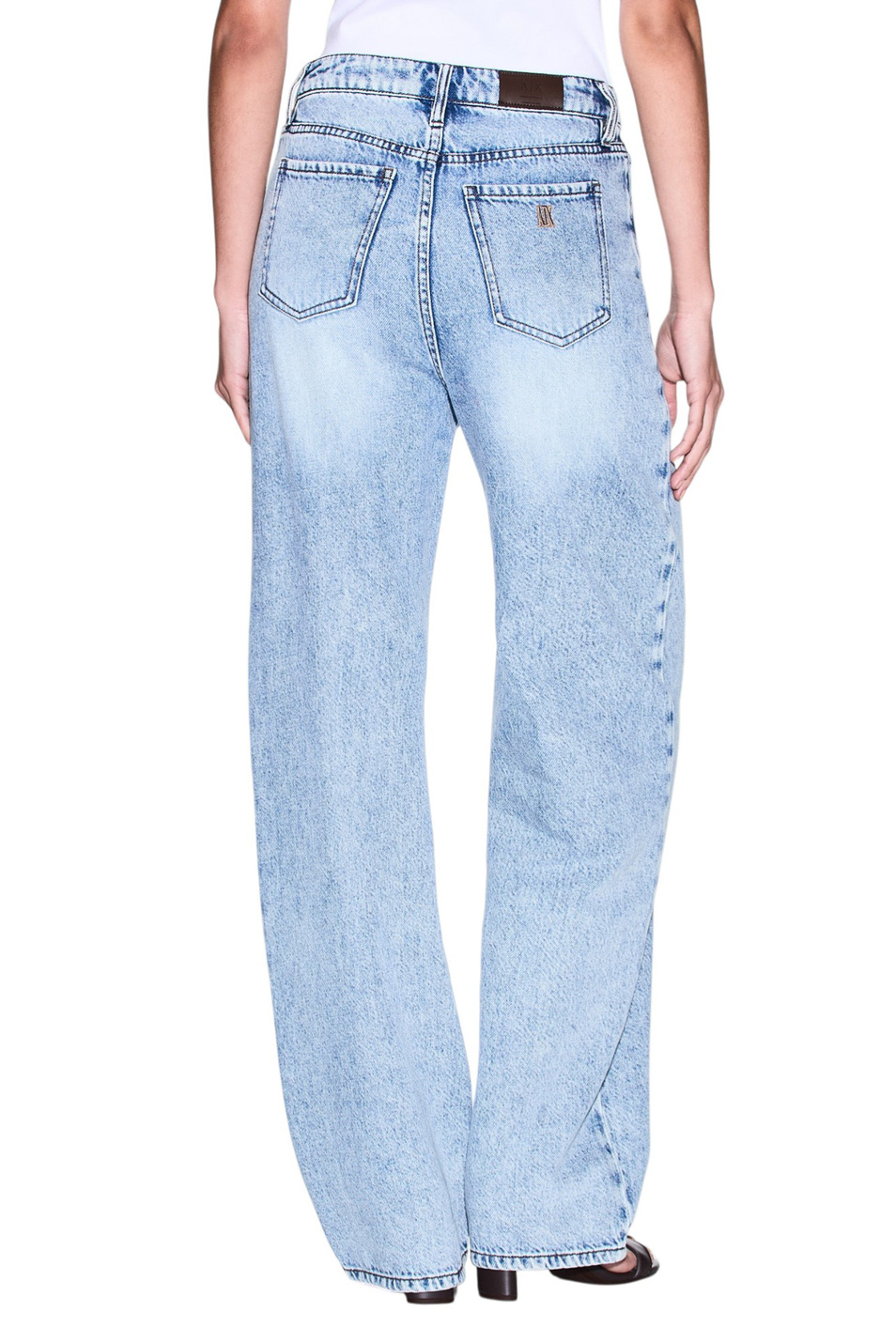 Женский Armani Exchange Джинсы из смесового хлопка (цвет ), артикул XW000100-AF21338 | Фото 3