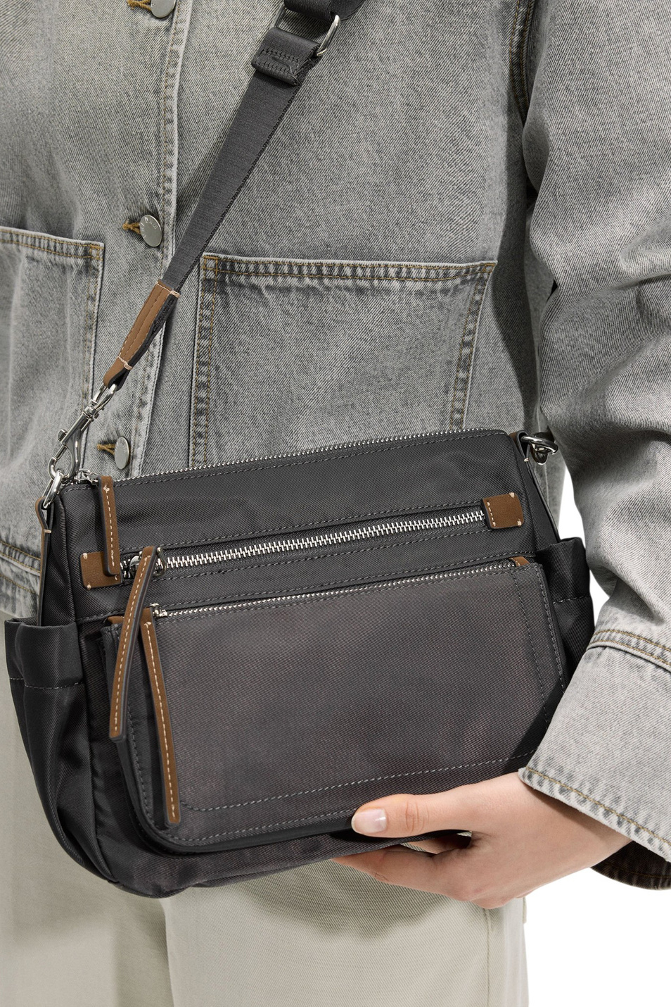 Женский Parfois Сумка через плечо нейлоновая (цвет ), артикул 246565 | Фото 5