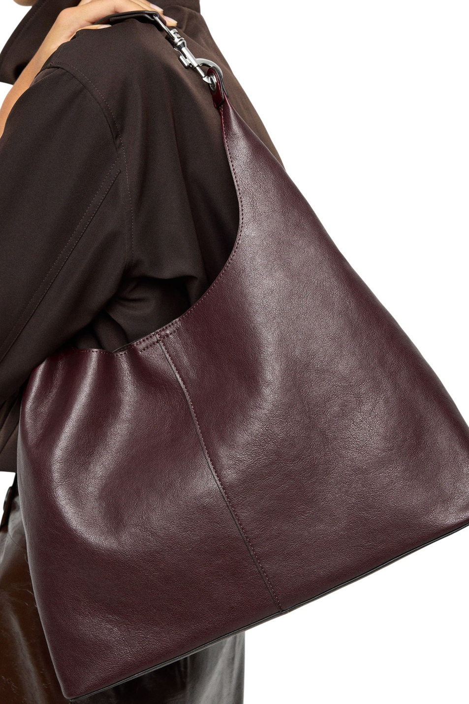 Сумка из искусственной кожи|Основной цвет:Бордовый Женский Parfois Сумка из искусственной кожи (цвет ), артикул 241047 | Фото 4
