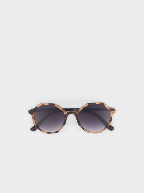 Parfois Солнцезащитные очки в пластиковой оправе ( цвет), артикул 172361 | Фото 1