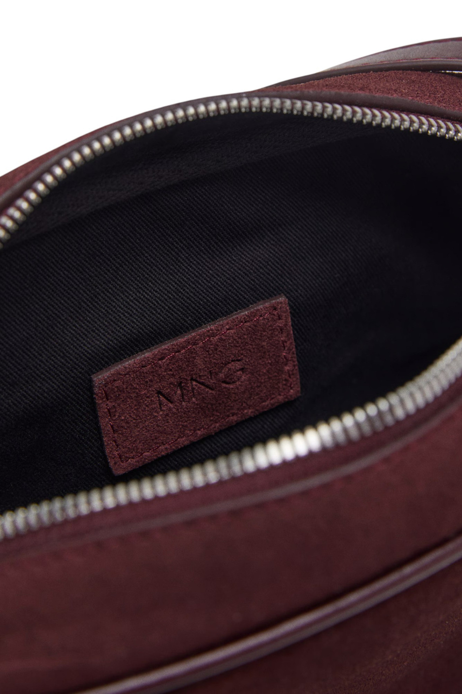 Женский Mango Сумка через плечо FES из натуральной замши (цвет ), артикул 17004447 | Фото 4