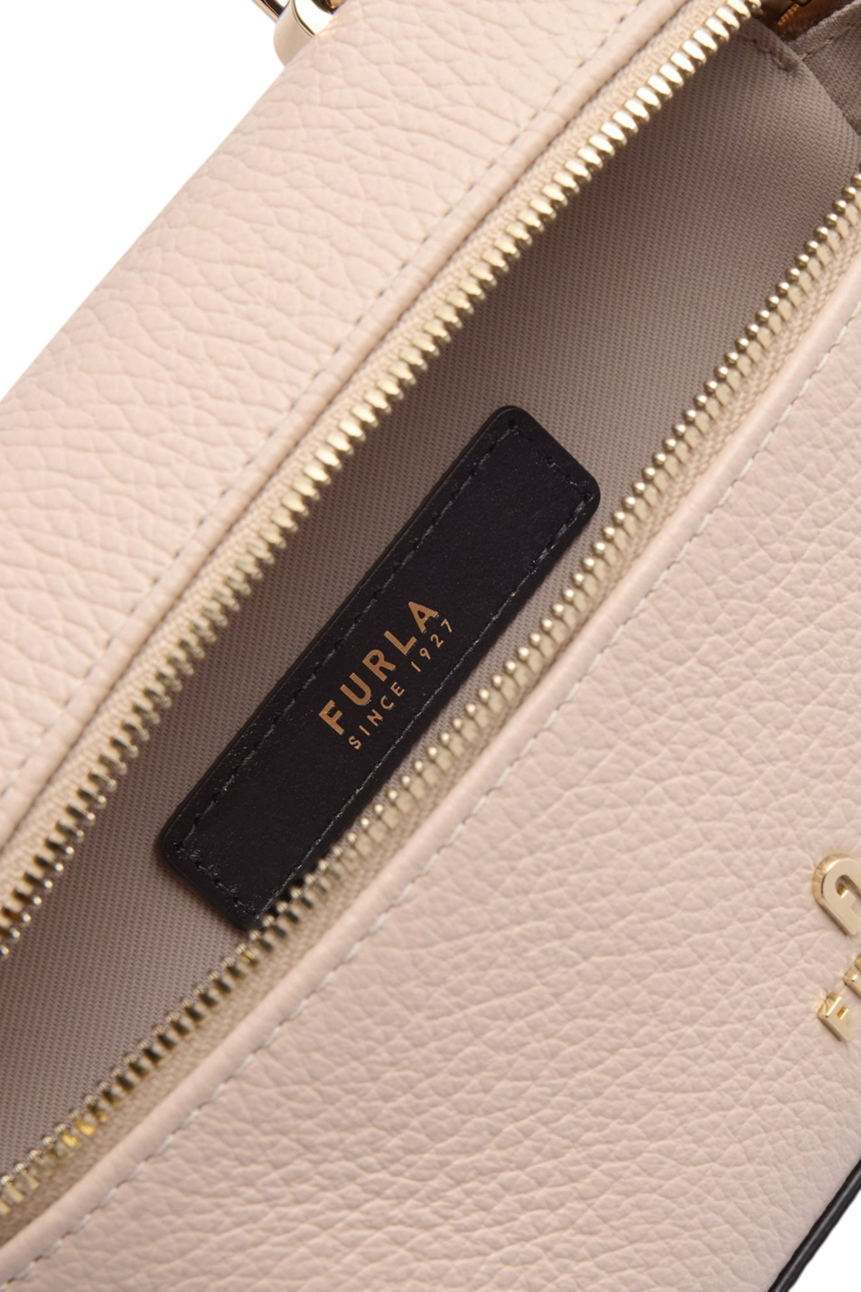 Женский Furla Сумка CAMELIA MICRO из натуральной кожи (цвет ), артикул WE00625-HSF000 | Фото 4