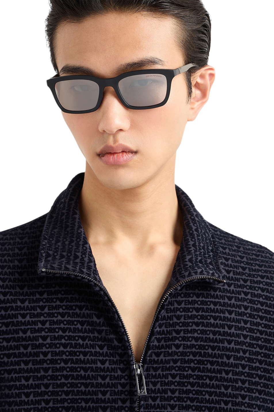 Мужской Emporio Armani Солнцезащитные очки 0EA4249U (цвет ), артикул 0EA4249U | Фото 3