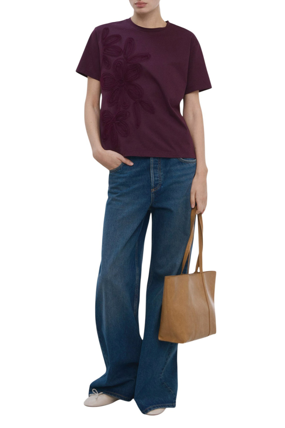 Женский Mango Футболка JAZMIN с цветочной вышивкой (цвет ), артикул 27005832 | Фото 2