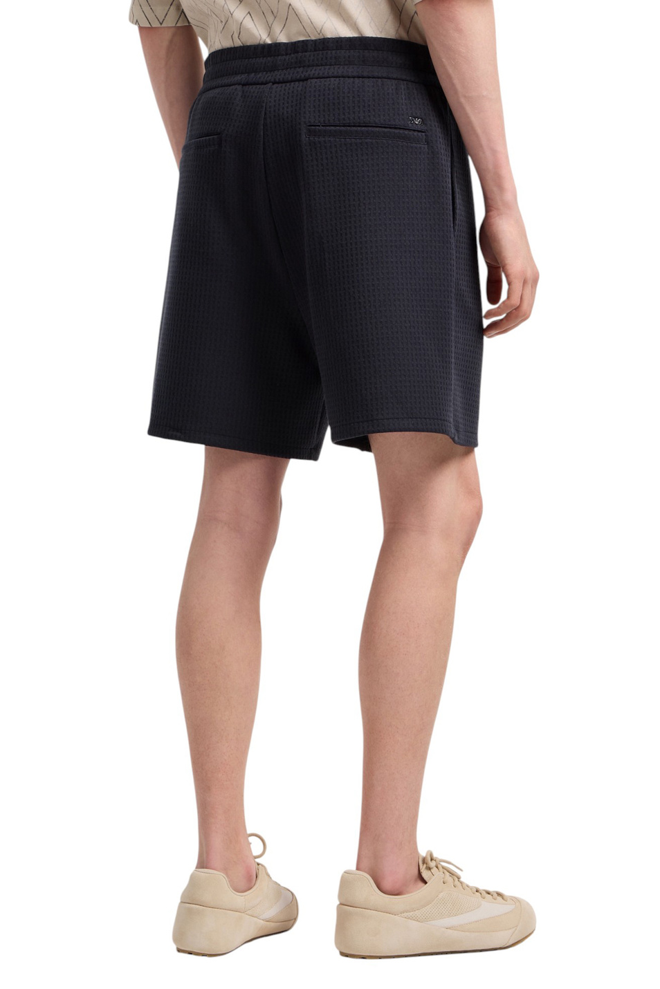 Мужской Emporio Armani Шорты однотонные (цвет ), артикул EM003144-AF13700 | Фото 4