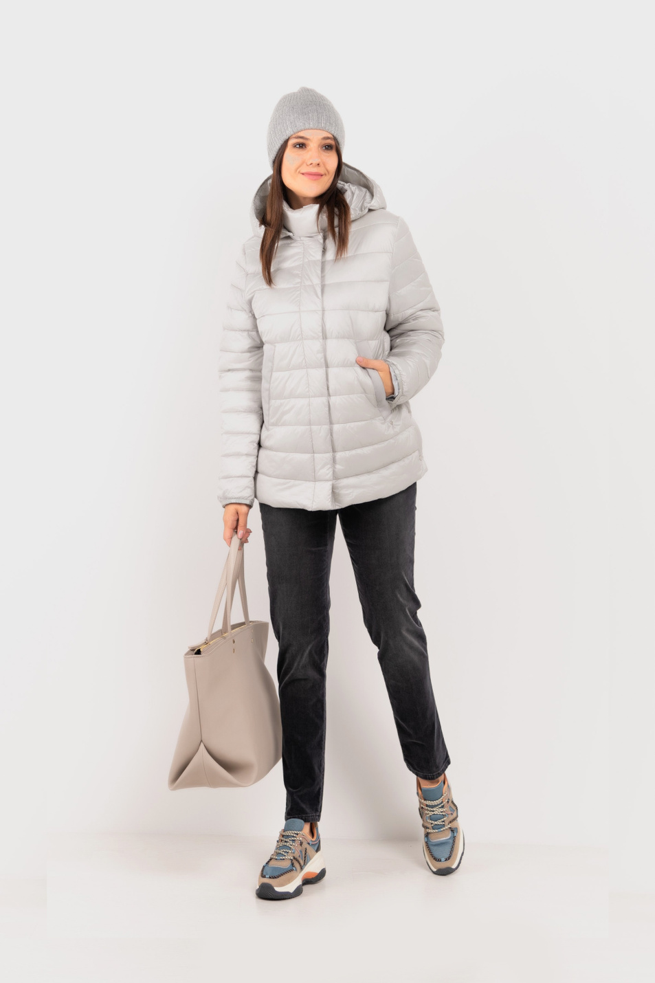 Женский Gerry Weber Стеганая куртка со съемным капюшоном (цвет ), артикул 450404-31121 | Фото 2