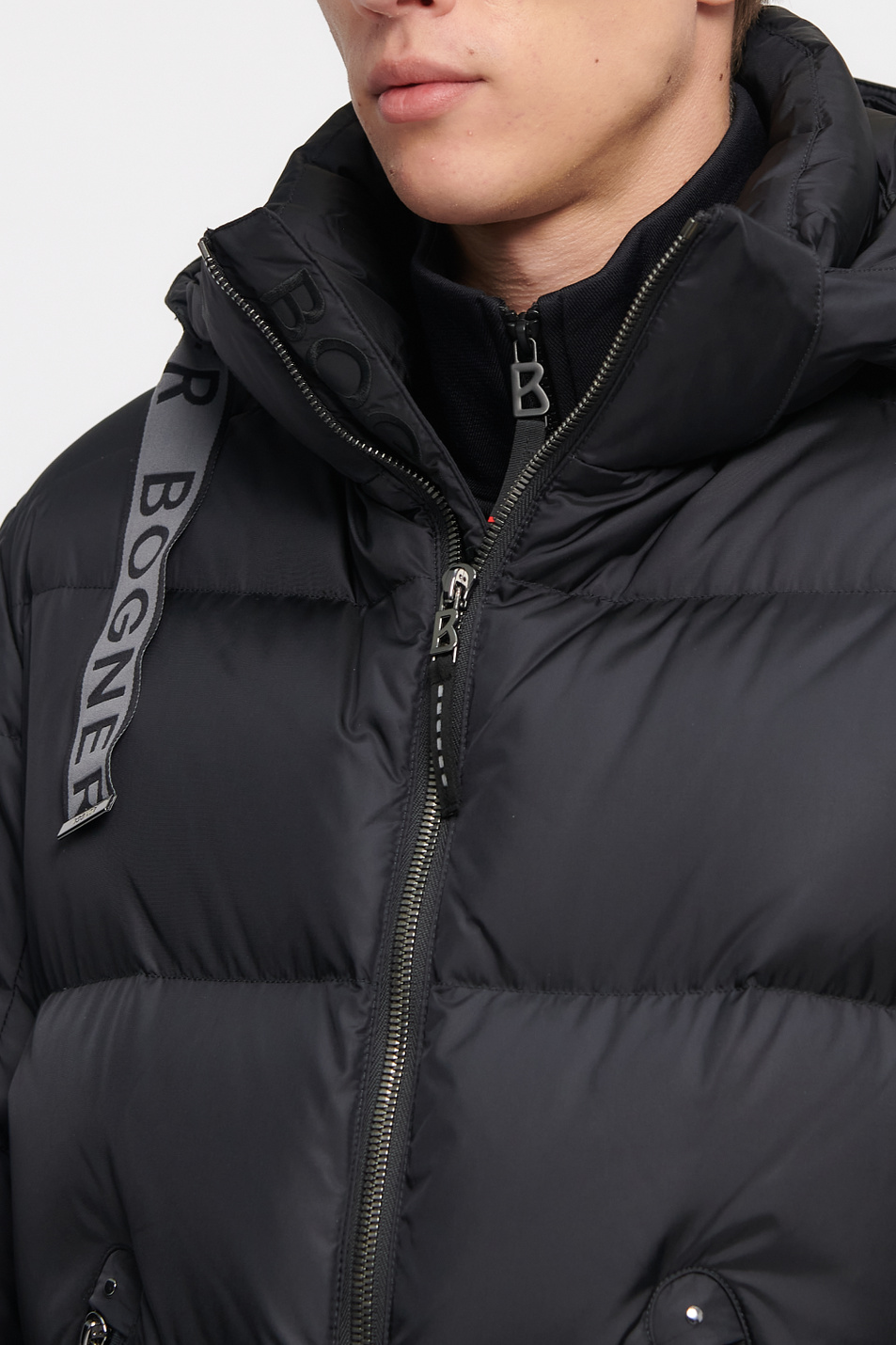 Мужской Bogner Стеганая куртка JAMY-D со съемным капюшоном и наполнителем из натурального пуха и пера (цвет ), артикул 38353715 | Фото 4