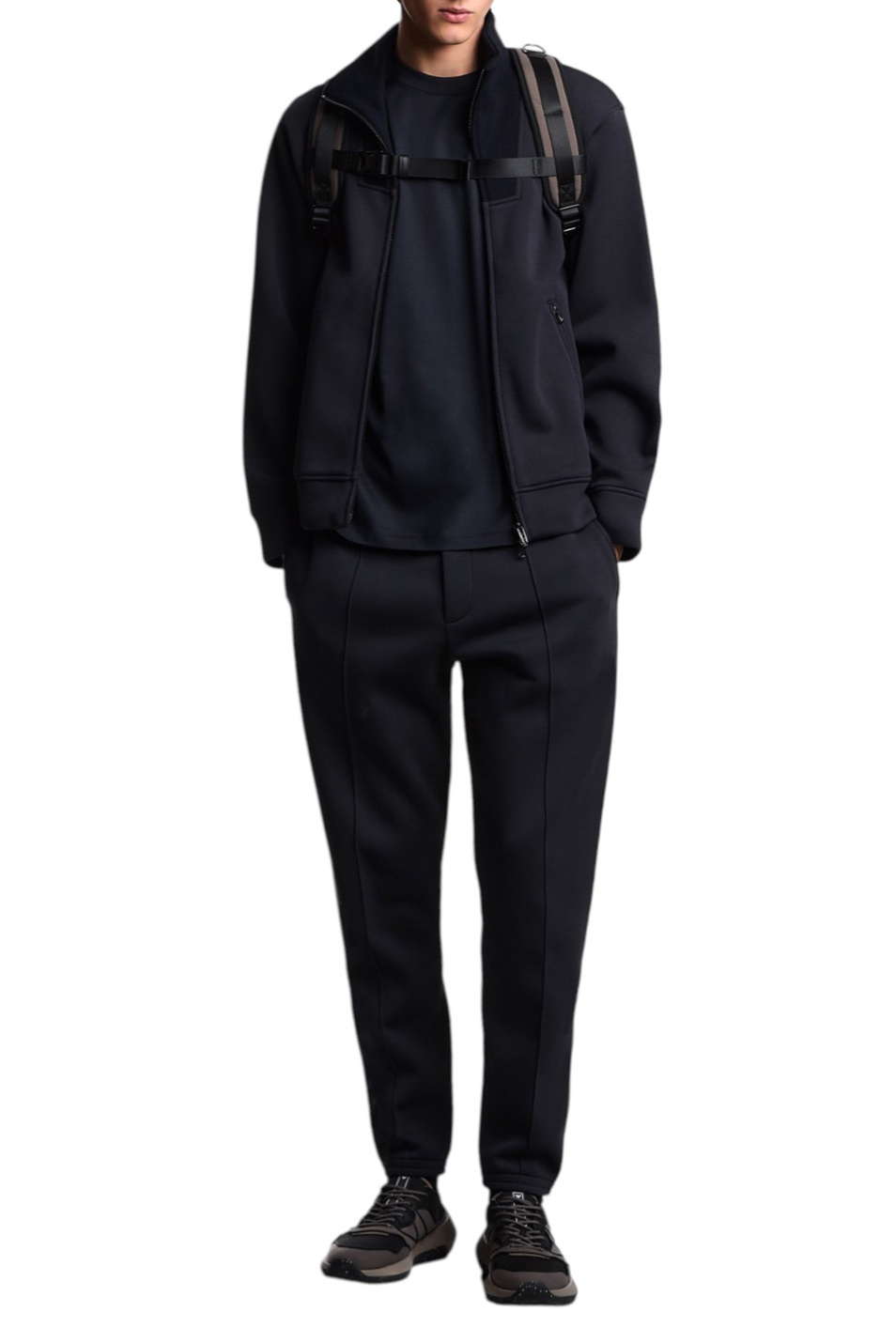 Футболка с логотипом|Основной цвет:Синий Мужской Emporio Armani Футболка с логотипом (цвет ), артикул EM003137-AF10761 | Фото 2