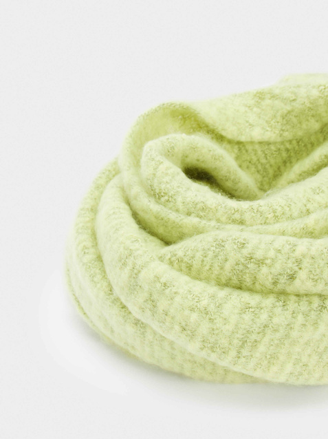 Parfois Длинный шарф (Зеленый цвет), артикул 180396 | Фото 2