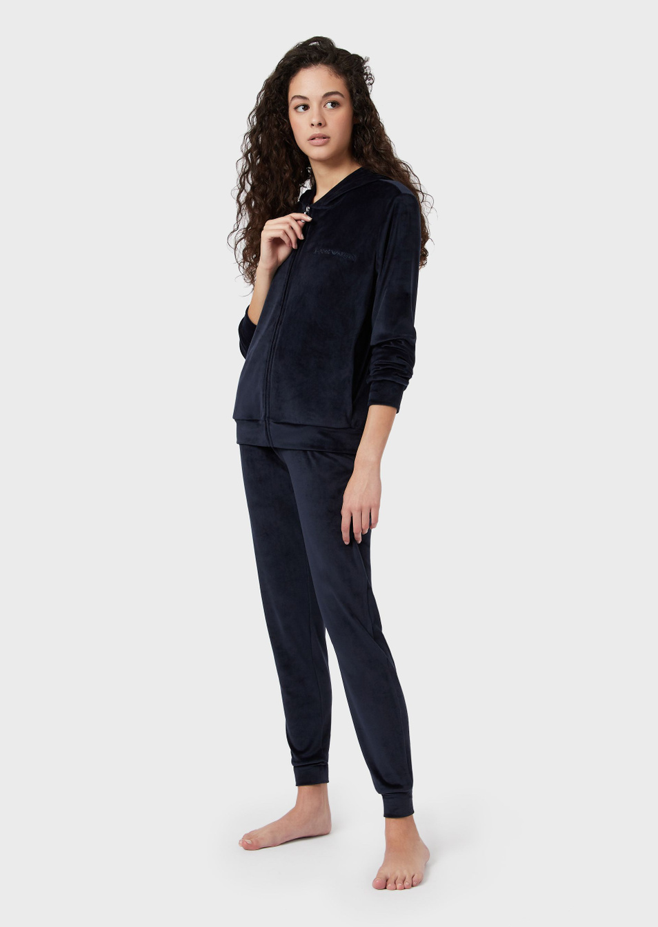 Женский Emporio Armani Спортивный костюм из бархата (цвет ), артикул 164392-0A260 | Фото 2