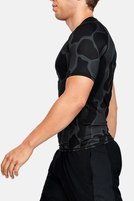 Мужской Under Armour Футболка Under Armour HeatGear (цвет ), артикул 1345722-002 | Фото 4