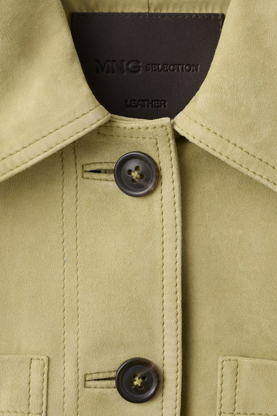 Женский Mango Куртка AVIGNON из натуральной замши (цвет ), артикул 27045813 | Фото 4