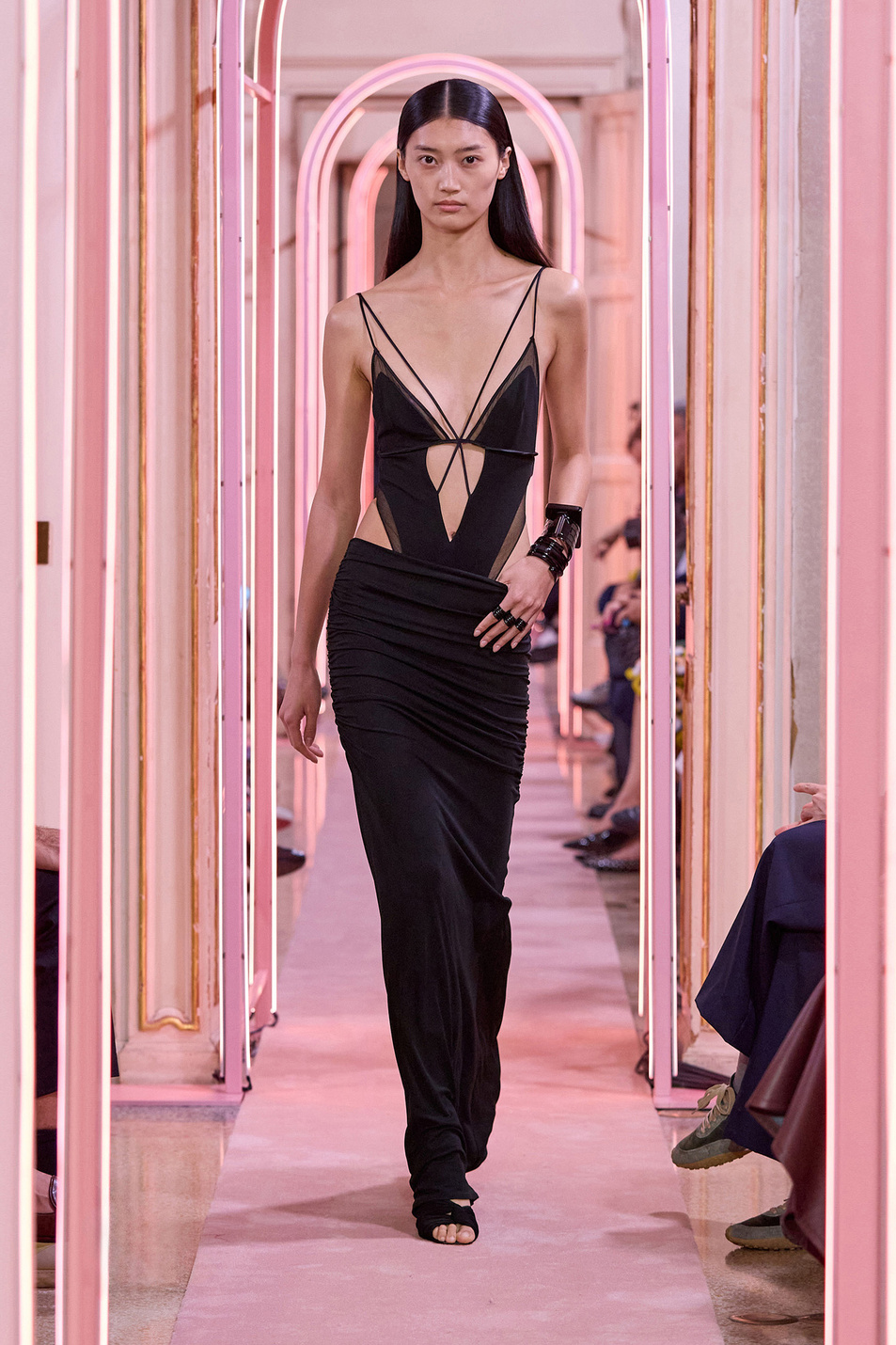 Женский Elisabetta Franchi Боди из креп-джерси и тюля (цвет ), артикул BO03663E2 | Фото 6