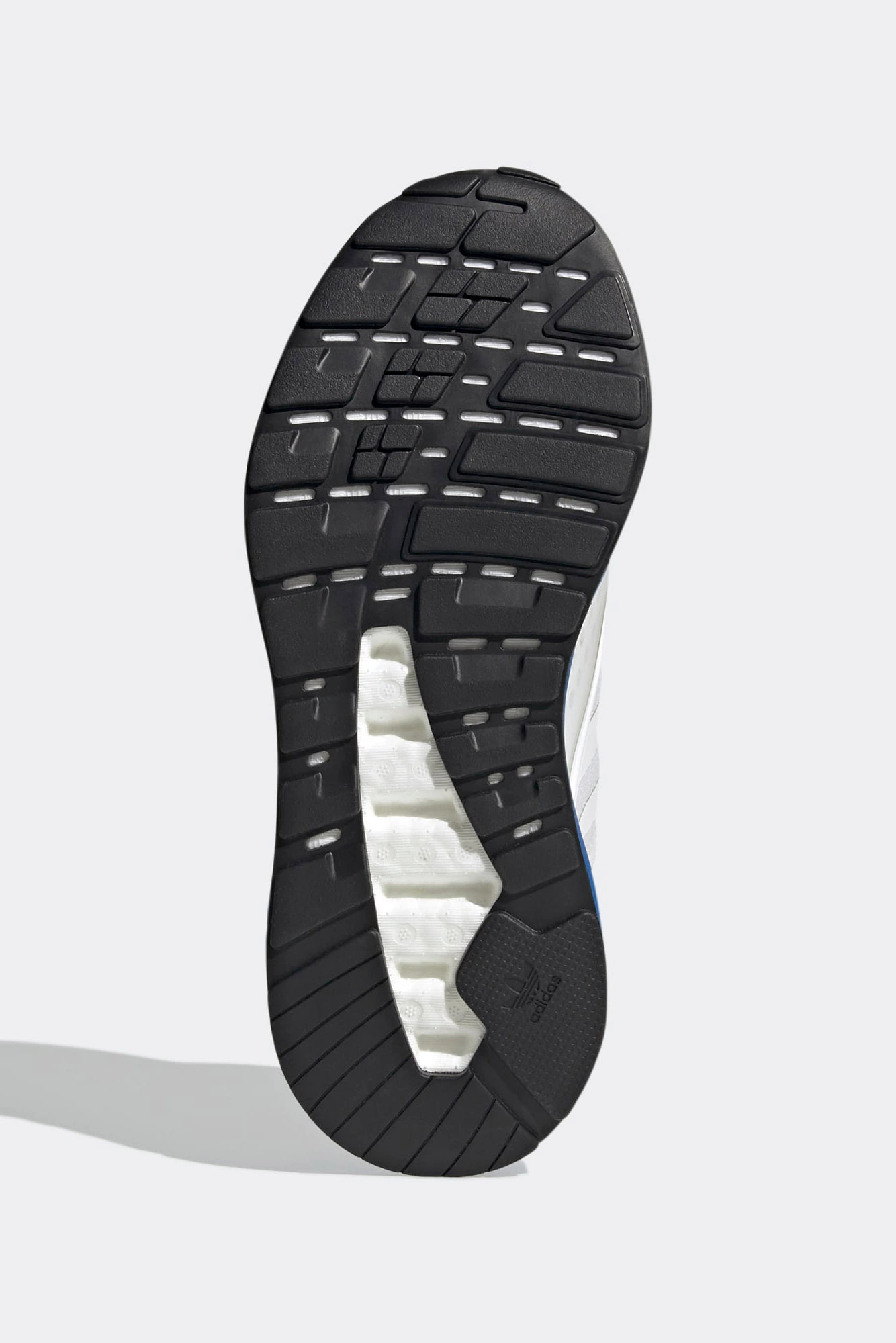 Adidas ❤ женские кроссовки со скидкой 30%, мультиколор цвет