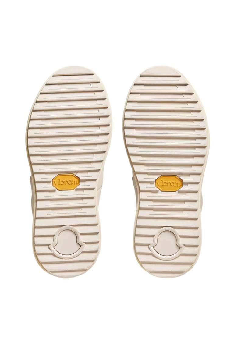 Полусапоги ALTIVE|Основной цвет:Кремовый Женский Moncler Полусапоги ALTIVE (цвет ), артикул K209B4G00140-M7287 | Фото 4