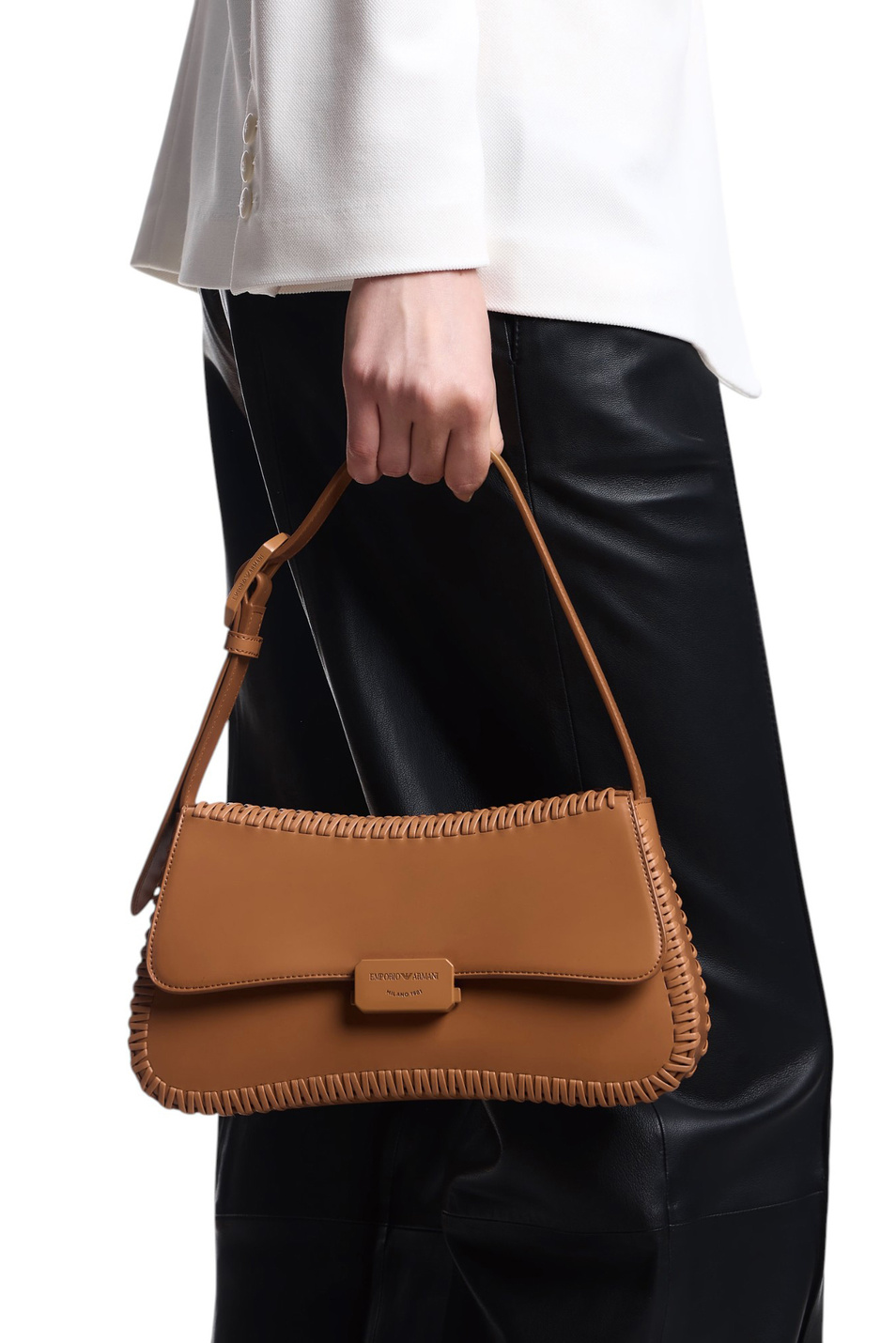 Женский Emporio Armani Сумка из натуральной кожи (цвет ), артикул EW001013-AF12774 | Фото 5