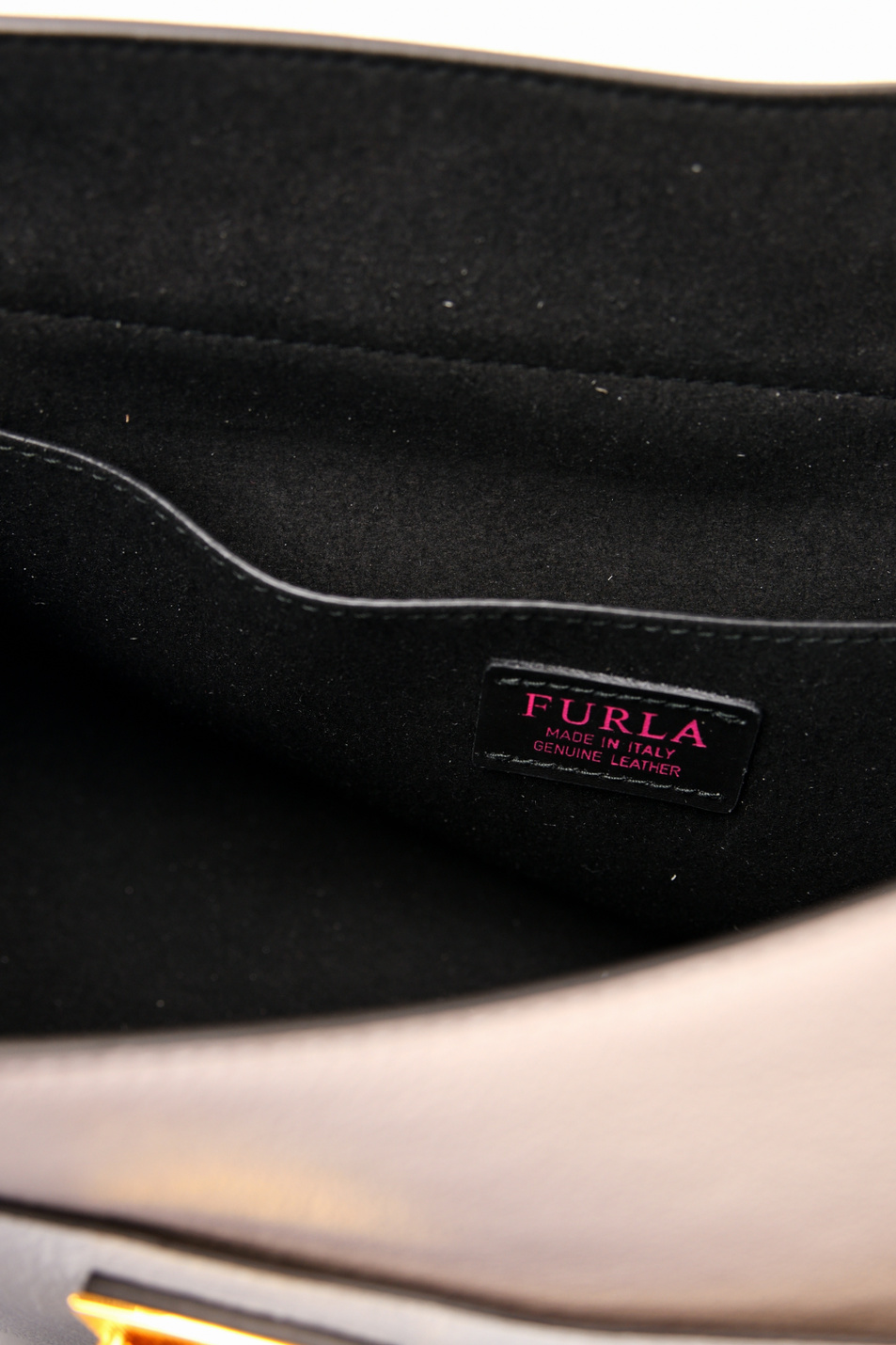 Женский Furla Сумка из натуральной кожи FURLA DIVA M SHOULDER BAG (цвет ), артикул 1021532 | Фото 2