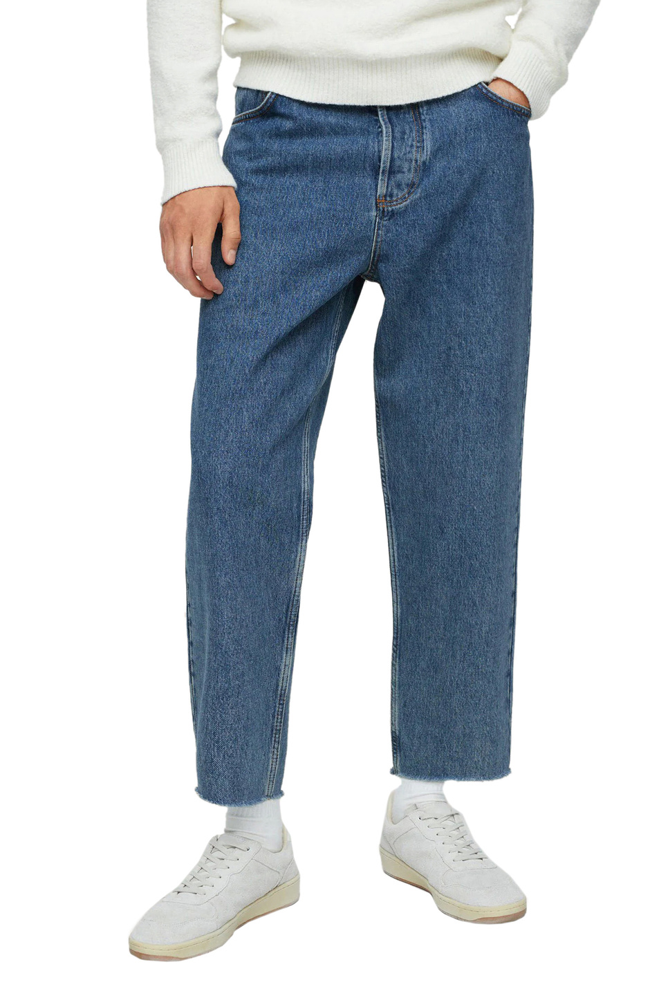 Мужской Mango Man Укороченные джинсы NESTOR (цвет ), артикул 17025946 | Фото 3