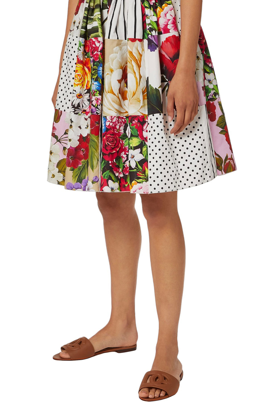 Женский Dolce & Gabbana Шлепанцы из натуральной кожи (цвет ), артикул CQ0436-AO049 | Фото 5