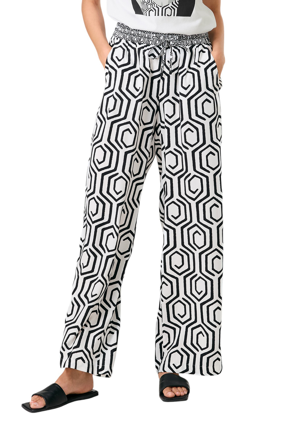 Женский Gerry Weber Брюки широкого кроя с принтом (цвет ), артикул 520048-31430 | Фото 4