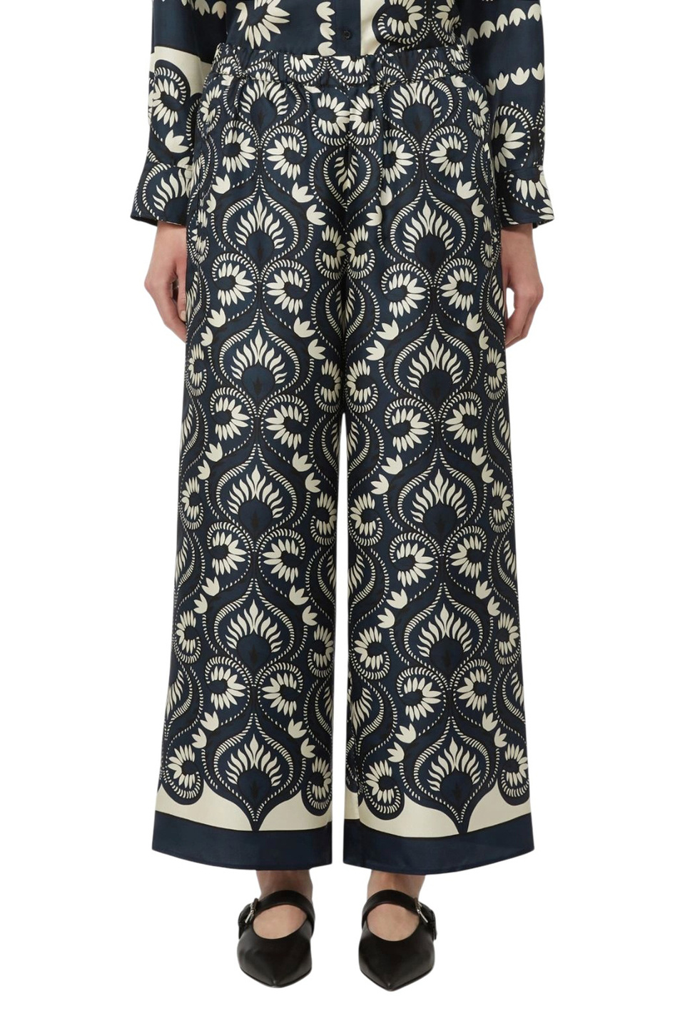 Женский Weekend Max Mara Брюки OTTICO из шелка (цвет ), артикул 2615131011 | Фото 3