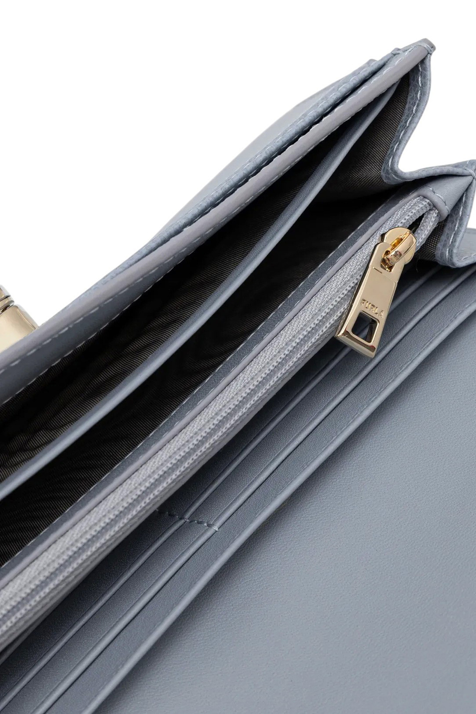 Женский Furla Портмоне CONTINENTAL из натуральной кожи (цвет ), артикул PCV0ACO-ARE000 | Фото 4