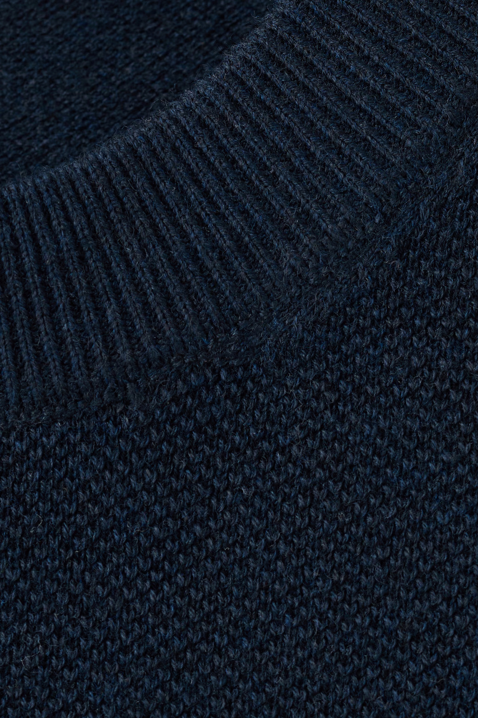 Мужской Mango Man Футболка ANDREW из смесового хлопка (цвет ), артикул 27095938 | Фото 5