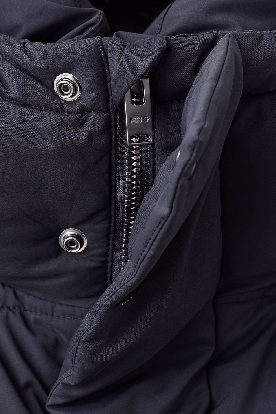 Куртка HANS с капюшоном|Основной цвет:Синий Мужской Mango Man Куртка HANS с капюшоном (цвет ), артикул 17077884 | Фото 5