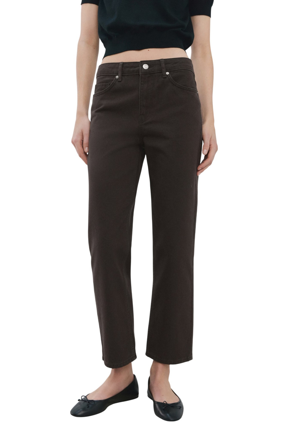 Женский Mango Джинсы укороченные однотонные (цвет ), артикул 27004108 | Фото 3