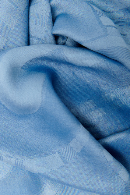 Платок из модала с добавлением шелка и кашемира|Основной цвет:Голубой|Артикул:WT00025 | Фото 2