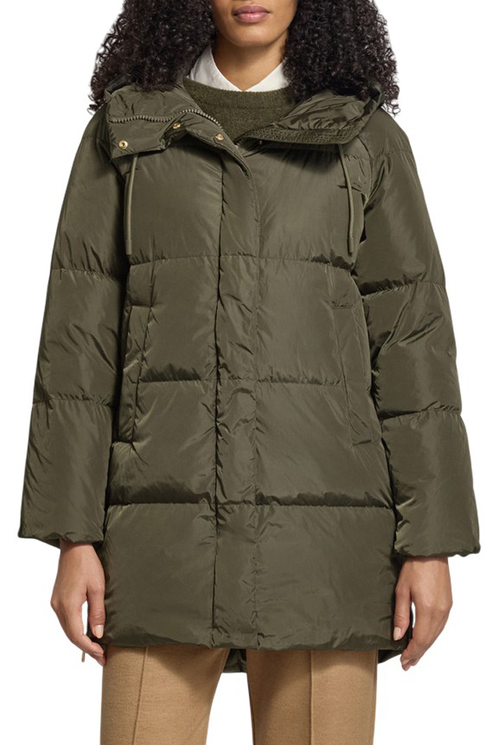 Женский Weekend Max Mara Полупальто NEWBEMBO с пуховым наполнителем (цвет ), артикул 2525496072 | Фото 3