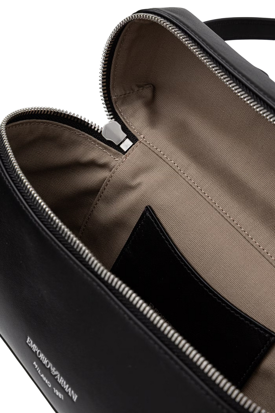 Женский Emporio Armani Сумка из натуральной кожи (цвет ), артикул EW004564-AF32959 | Фото 4