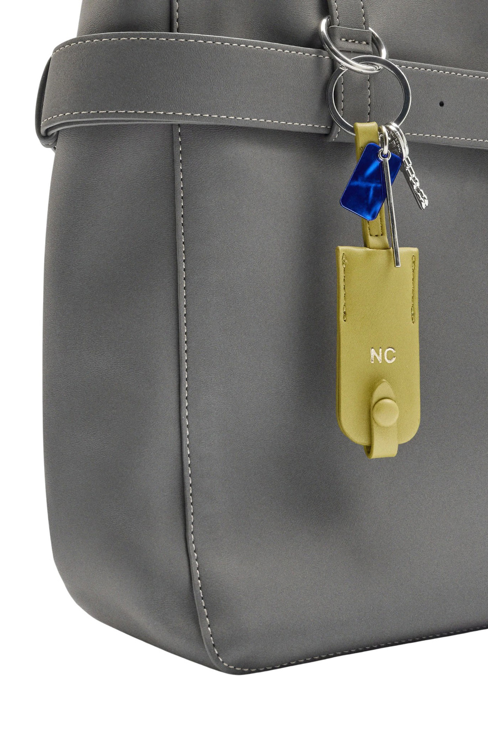 Женский Parfois Сумка-шопер с подвеской (цвет ), артикул 241810 | Фото 5