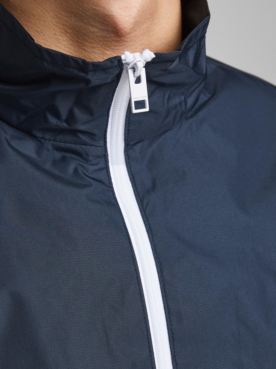 Мужской Jack & Jones Спортивная куртка PIPPEN TRACK (цвет ), артикул 12189657 | Фото 6