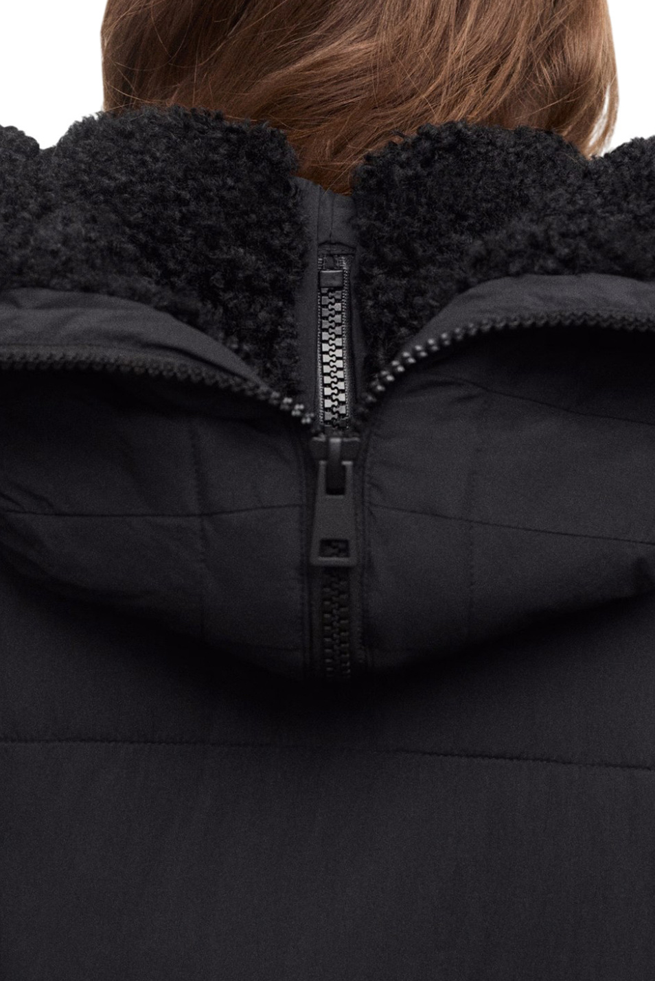 Пальто SHEARLIN стеганое|Основной цвет:Черный Женский Mango Пальто SHEARLIN стеганое (цвет ), артикул 17017766 | Фото 4