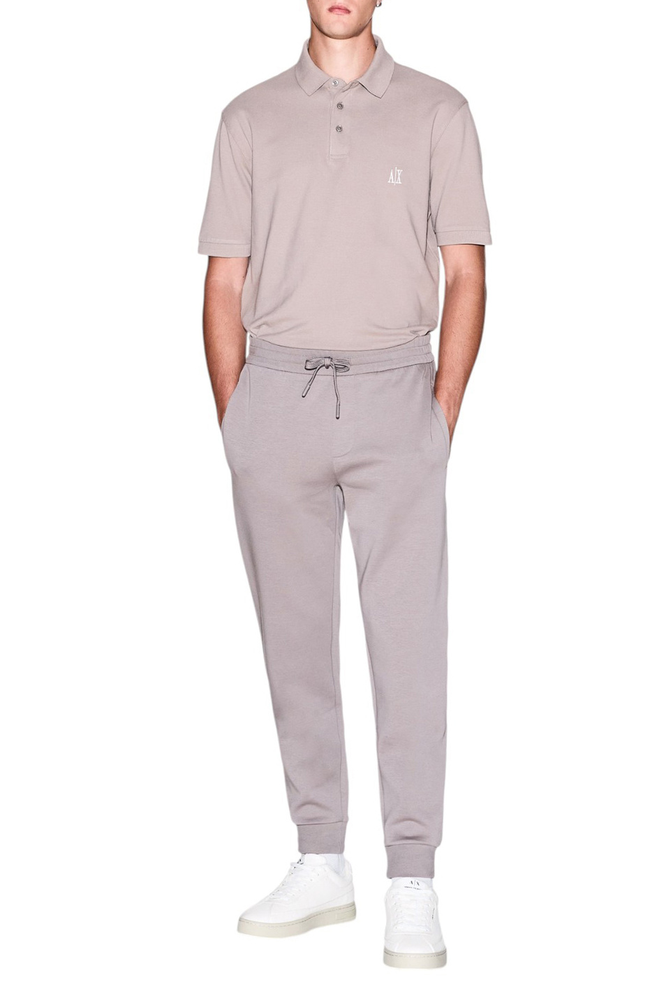 Мужской Armani Exchange Брюки-джоггеры однотонные (цвет ), артикул XM000373-AF10818 | Фото 2