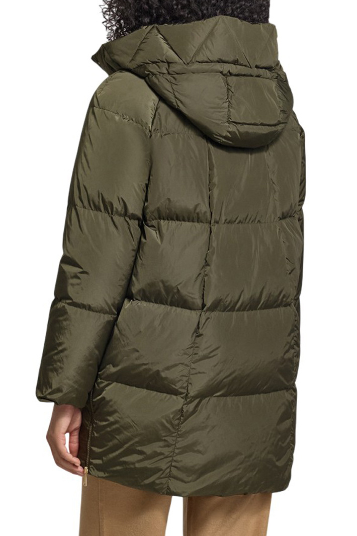 Женский Weekend Max Mara Полупальто NEWBEMBO с пуховым наполнителем (цвет ), артикул 2525496072 | Фото 4