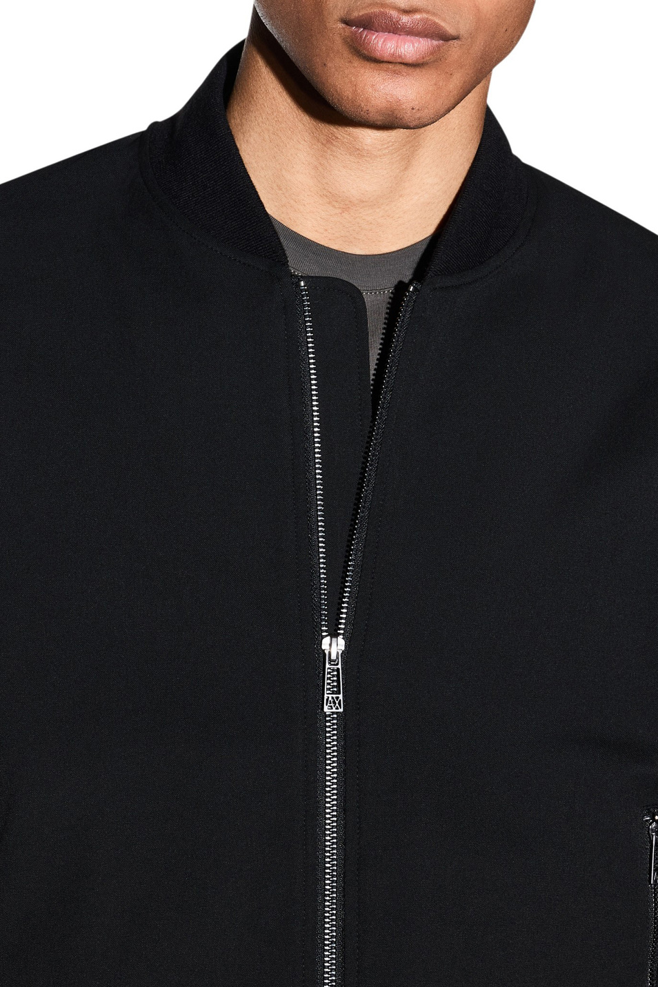 Мужской Armani Exchange Бомбер однотонный (цвет ), артикул XM002874-AF25462 | Фото 5