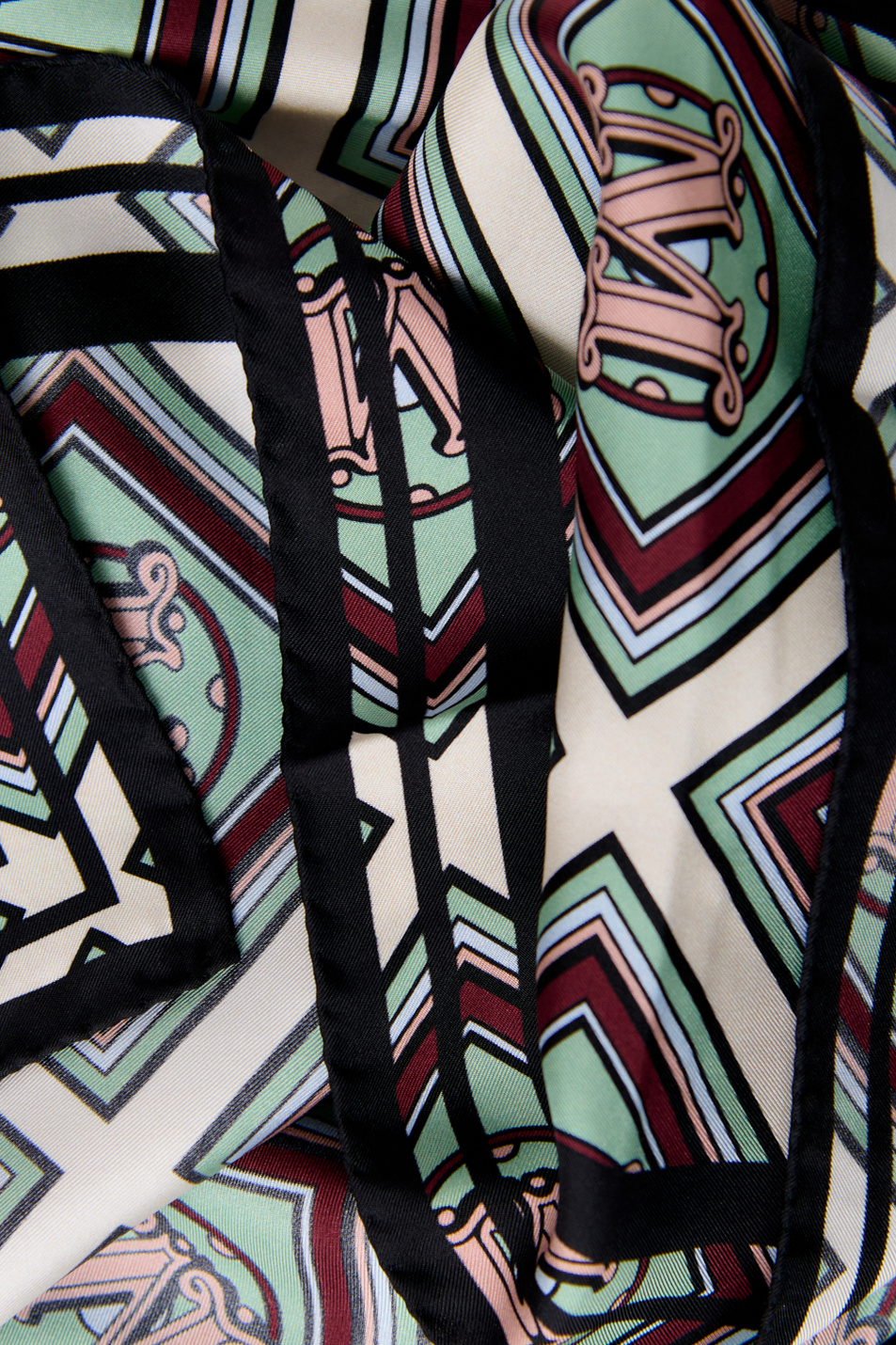 Max Mara Платок ALOESJ из натурального шелка (цвет ), артикул 45410926 | Фото 2