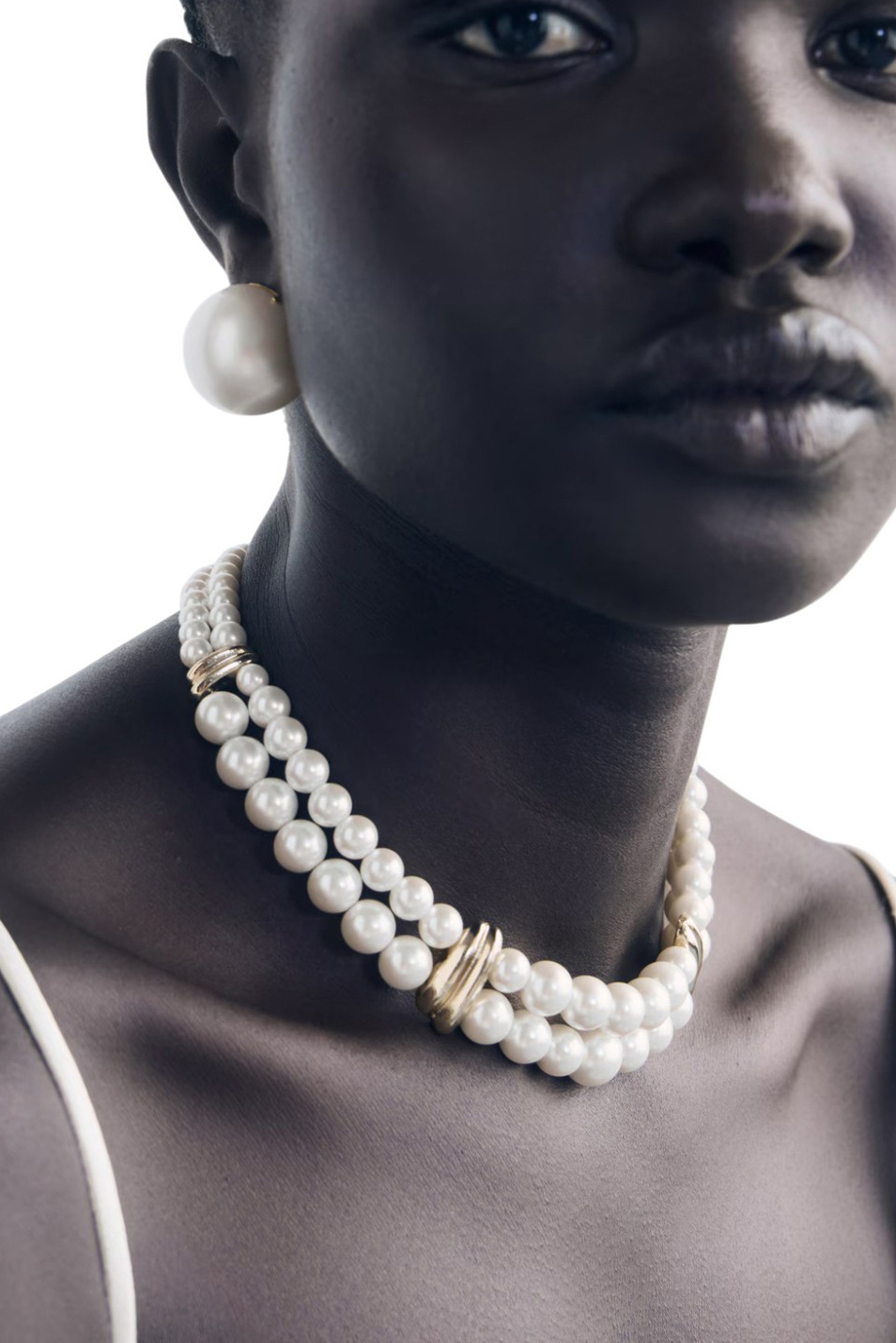 Ожерелье LAURA двойное|Основной цвет:Белый Женский Mango Ожерелье LAURA двойное (цвет ), артикул 17004135 | Фото 3