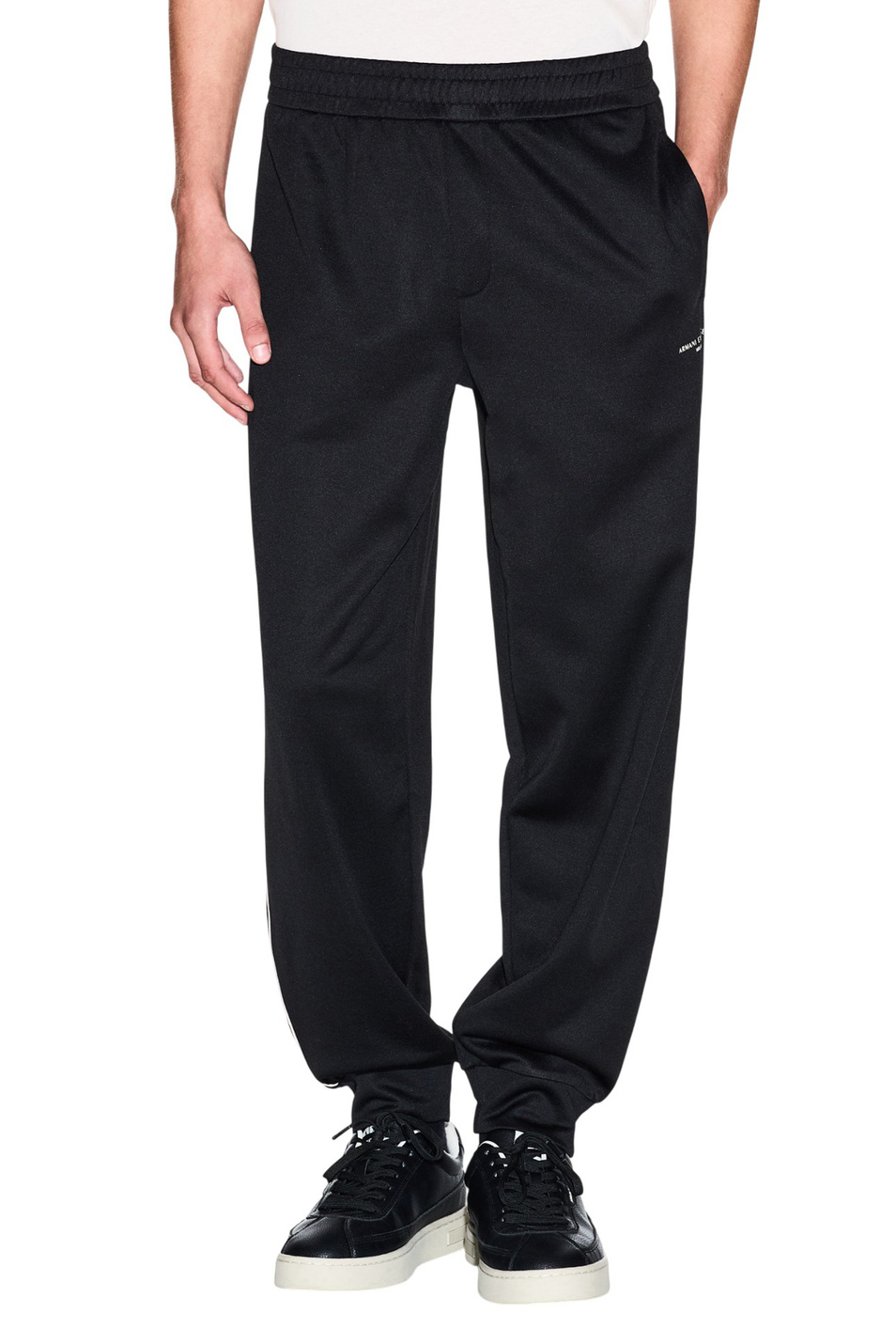 Мужской Armani Exchange Брюки с контрастными полосками (цвет ), артикул XM001358-AF16278 | Фото 3